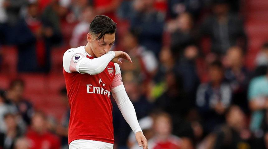 Arsenal'de Mesut Özil gözden çıkarıldı! 