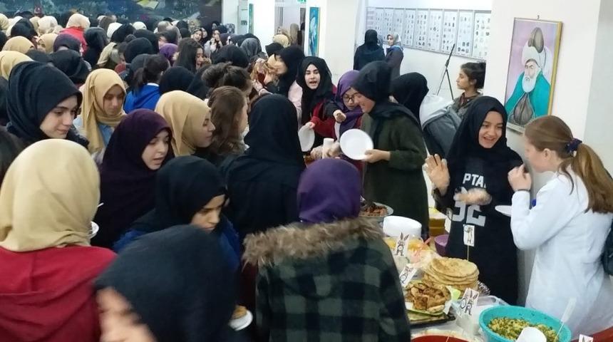 Yemen i&ccedil;in kermes d&uuml;zenledi