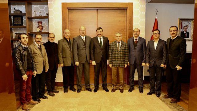 Çorum Gazeteciler Cemiyeti’nden Vali Çiftçi’ye ziyaret
