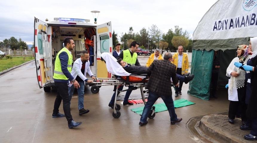 Hastanede deprem tatbikatı gerçekleştirildi