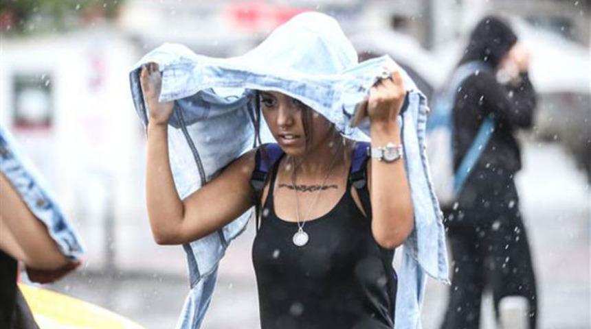 Meteoroloji a&ccedil;ıkladı! Kar yağışı s&uuml;recek mi?