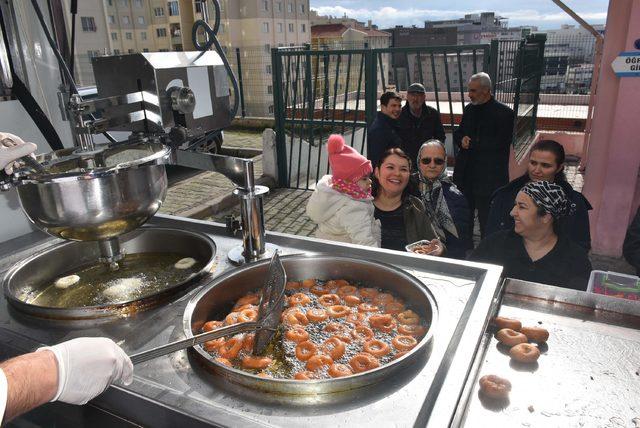 Meşhur İzmir lokmasına talep arttı