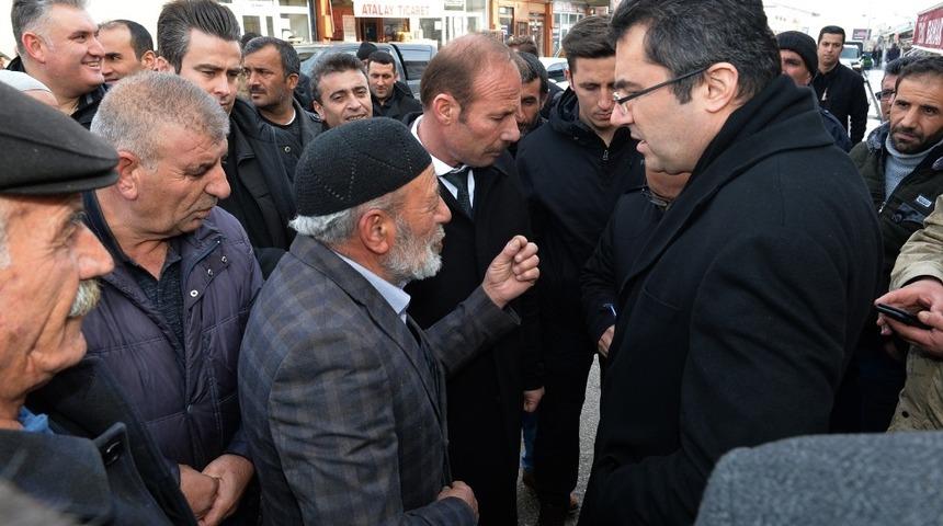 Vali Memiş, g&uuml;ney il&ccedil;elerde incelemede bulundu