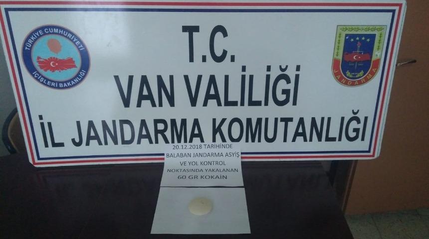 El freninin altında 60 gram kokain ele ge&ccedil;irildi