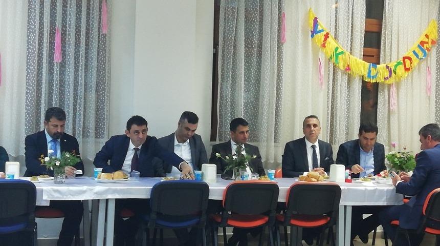 &Ccedil;ocuk alanında faaliyet g&ouml;steren kuruluşlar toplandı