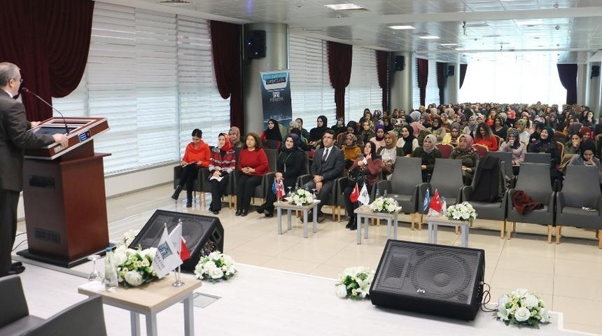 KTO Karatay&rsquo;da aile ve toplumsal olaylar konferansı