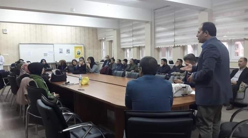 &ldquo;&Uuml;stad  Sezai Karako&ccedil;&rdquo; s&ouml;yleşisi