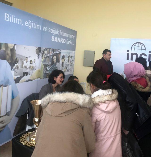 SANKO Üniversitesi Osmaniye’de eğitim ve kariyer fuarına katıldı