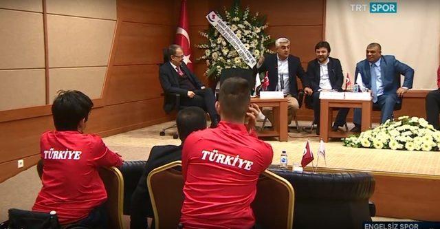 Engelleri aşmak sempozyumu TRT Spor’da yer aldı