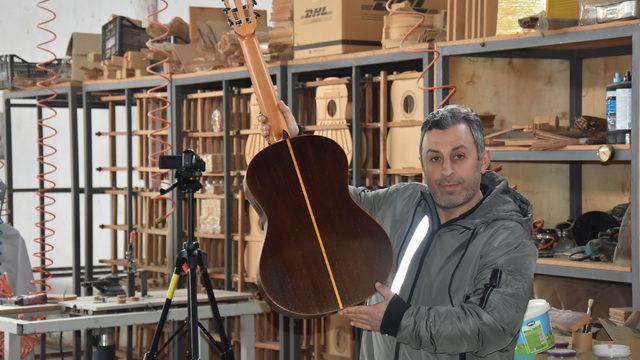 Bursa’dan dünyaya klasik ve Flamenko gitar