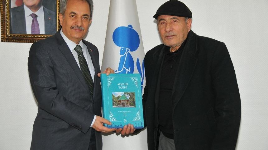 Akşehir Tarihi kitabının 2. baskısı yapıldı