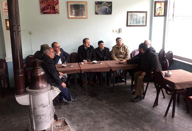 Vali Pehlivan Hoca Ahmet Yesevi Caddesi esnafını ziyaret etti