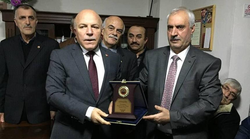 Sekmen emeklilere sahip &ccedil;ıktı