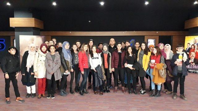 Sivas’ta 5 bin 123 öğrenci sinema ile buluştu