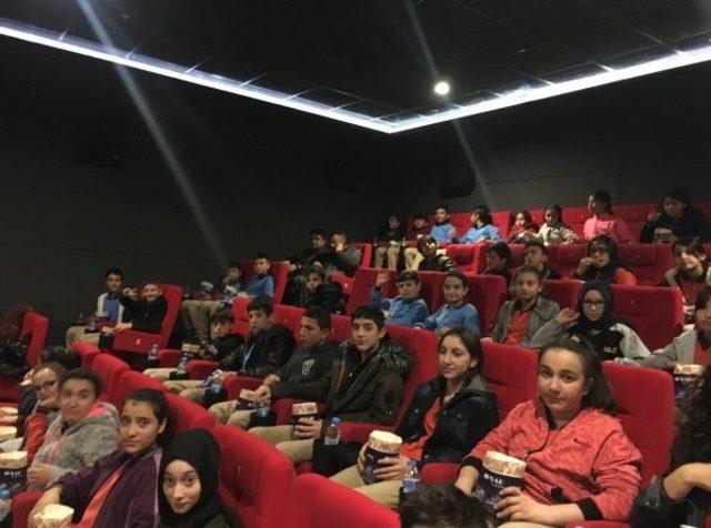 Sivas’ta 5 bin 123 öğrenci sinema ile buluştu