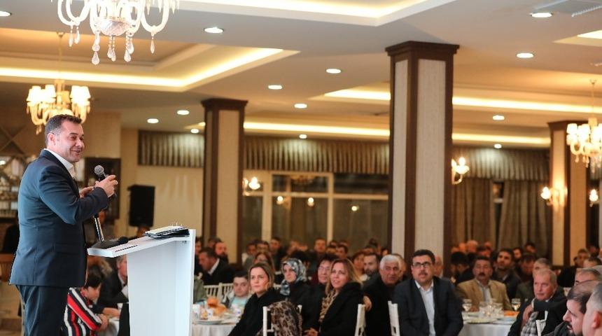 Başkan Y&uuml;cel, yoğun ilgiyle karşılandı