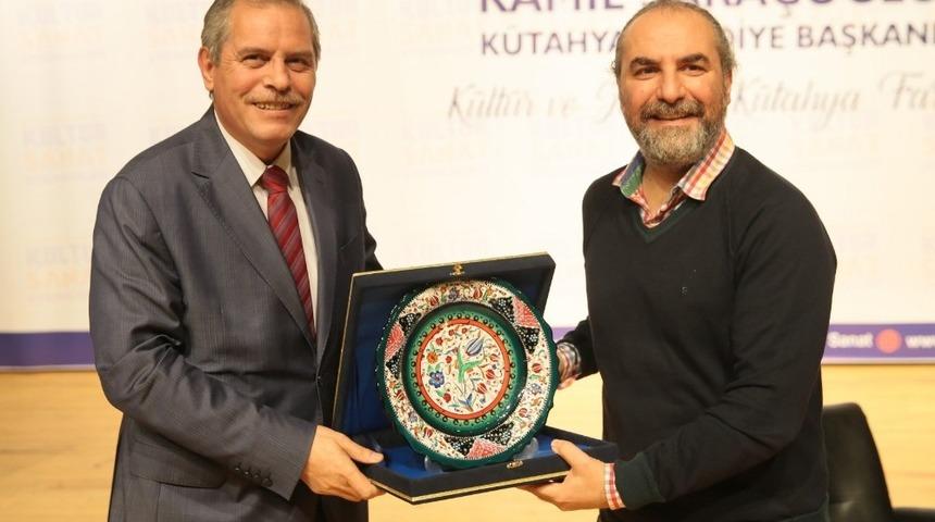 D&uuml;ş&uuml;nce At&ouml;lyesi&rsquo;nin konuğu Yazar-Senarist Tarık Tufan