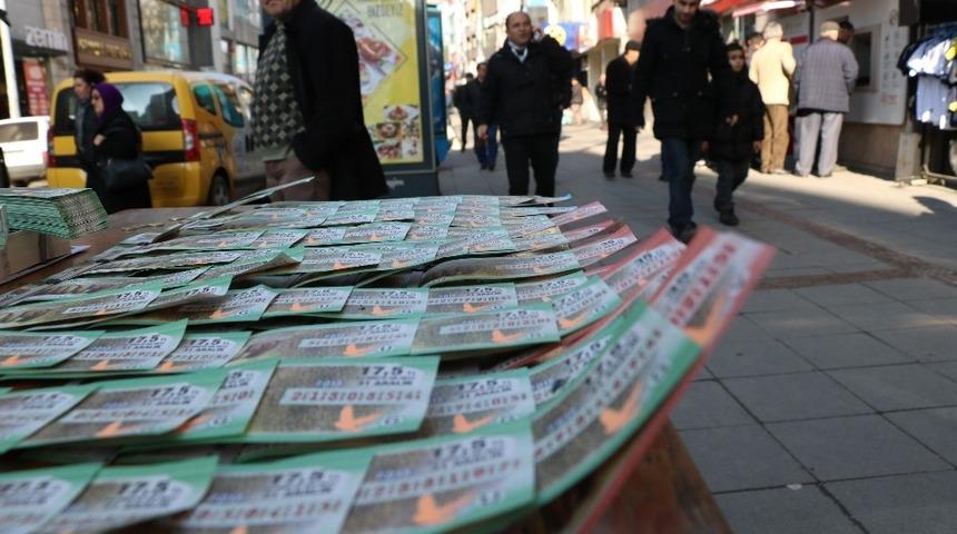 Yılbaşı biletlerine vatandaşlardan b&uuml;y&uuml;k ilgi