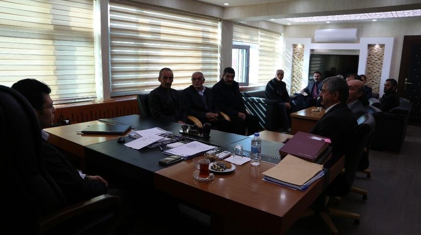 Kaymakam Ka&ccedil;maz, mahalle muhtarlarıyla bir araya geldi