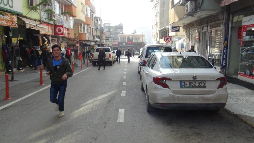 İslahiye&rsquo;nin bir yanı g&uuml;neşli bir yanı sisli