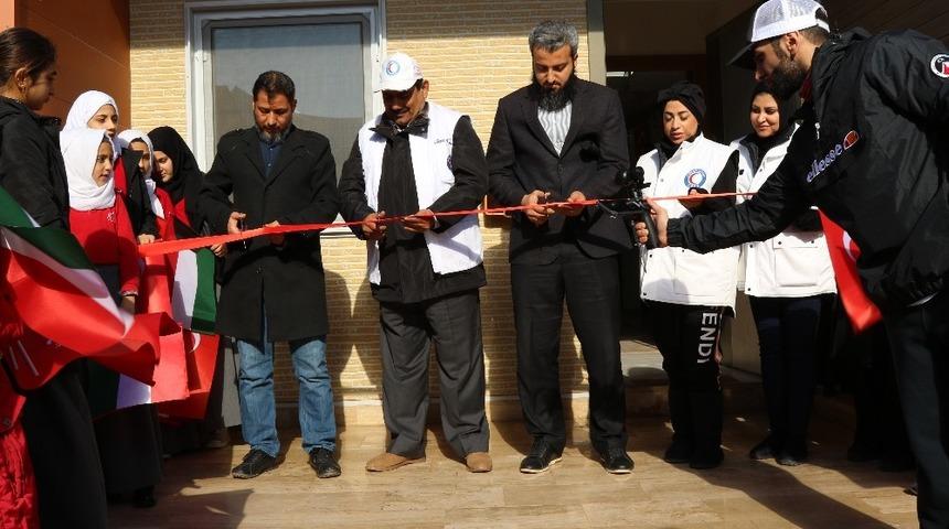 Kuveyt Kızılayı&rsquo;ndan Reyhanlı Eğitim K&ouml;y&uuml;&rsquo;ne ziyaret