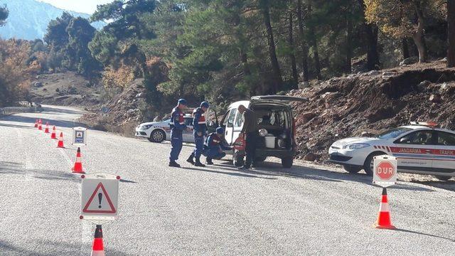 Saklıkent Kayak Merkezi yolunda kış lastiği zorunluluğu