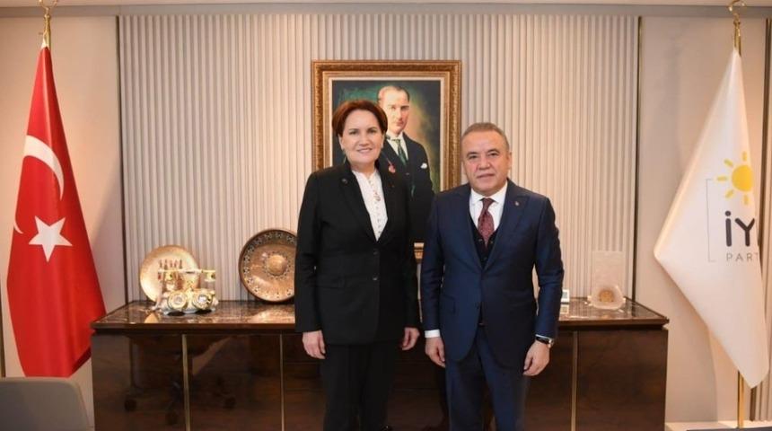 B&ouml;cek, Akşener ile g&ouml;r&uuml;şt&uuml;