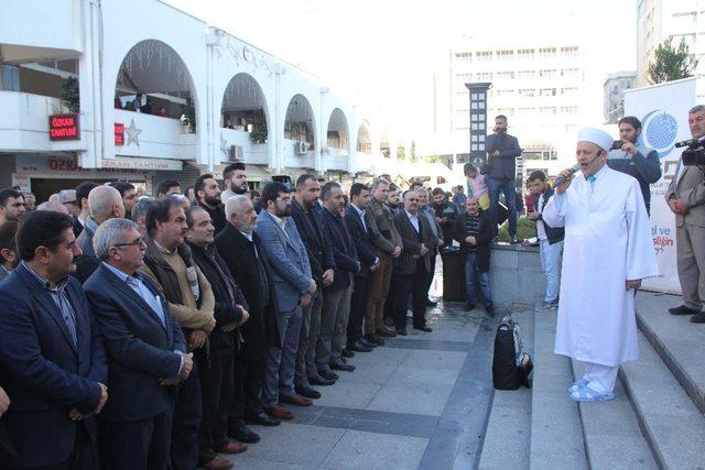 Mersin’den Çin’in Doğu Türkistan zulmüne tepki