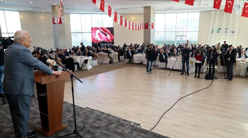 Kocamaz: "Belediye başkanlığının mareşalliği b&uuml;y&uuml;kşehir belediyesidir"