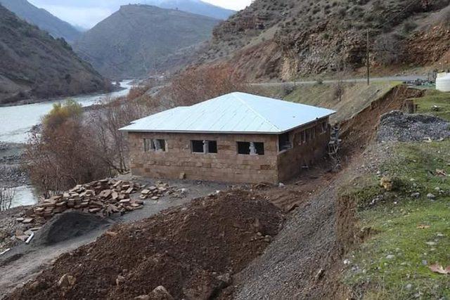 Kaymakam Ayca’dan rafting merkezine ziyaret