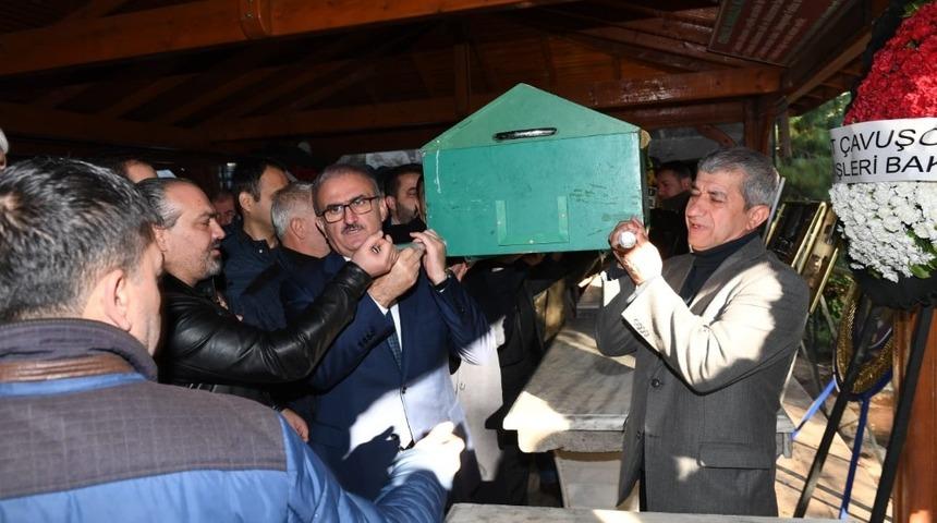 AGC Başkanı Mevl&uuml;t Yeni&rsquo;nin kayınbabası toprağa verildi