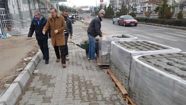 Başkan Seçen, çalışma alanlarında incelemelerde bulundu