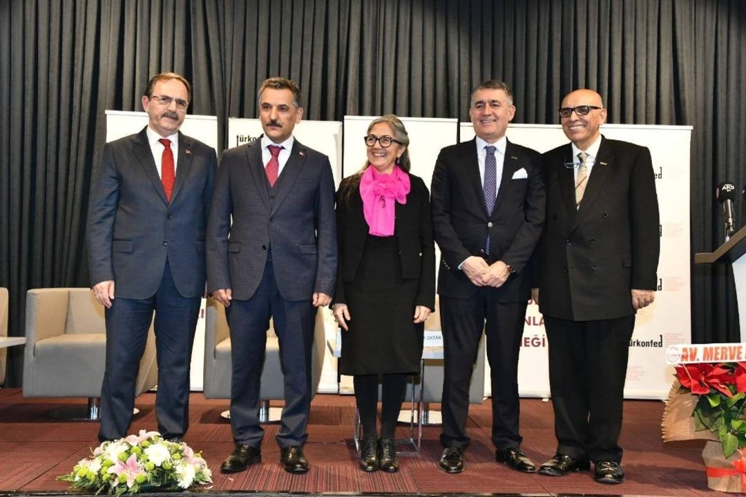 &ldquo;Hayata İmza Atan Kadınlar&rdquo; toplantısı