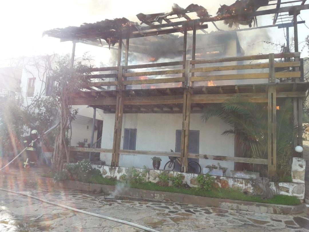 Bodrum&rsquo;da ev yangını
