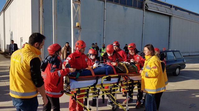 Eskişehir'de 'uçak kazası' tatbikatı
