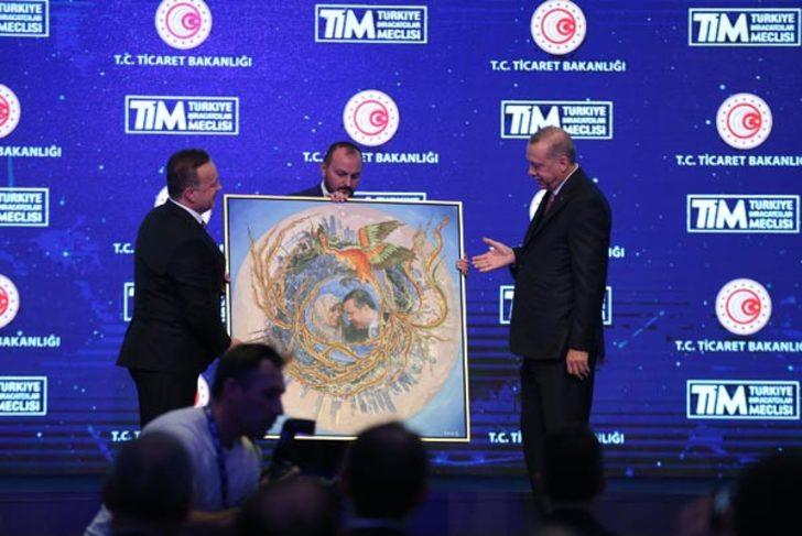 Ödül töreninde duygusal anlar! Görür görmez öptü G2