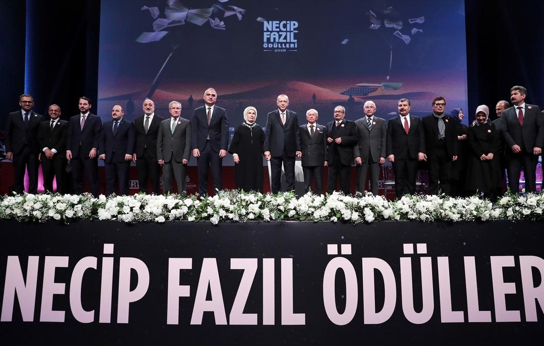 "Necip Fazıl &Ouml;d&uuml;lleri"