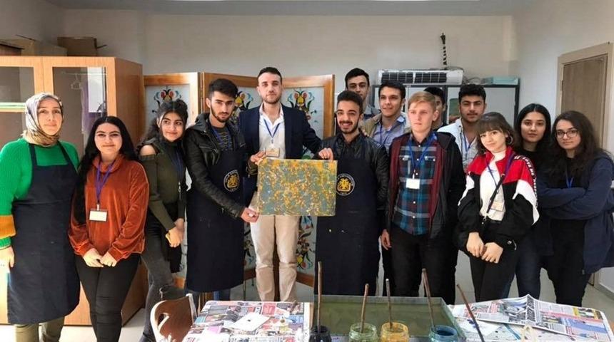 Mardinli &ouml;ğrenciler Dicle &Uuml;niversitesi&rsquo;nde