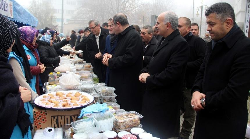M&uuml;ft&uuml; H&uuml;seyin Hazırlar: Yemen&rsquo;i kardeşlik yaşatsın