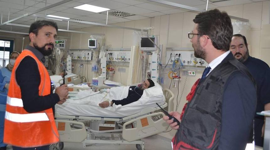 Devlet Hastanesi&rsquo;nde nefes kesen yangın tatbikatı