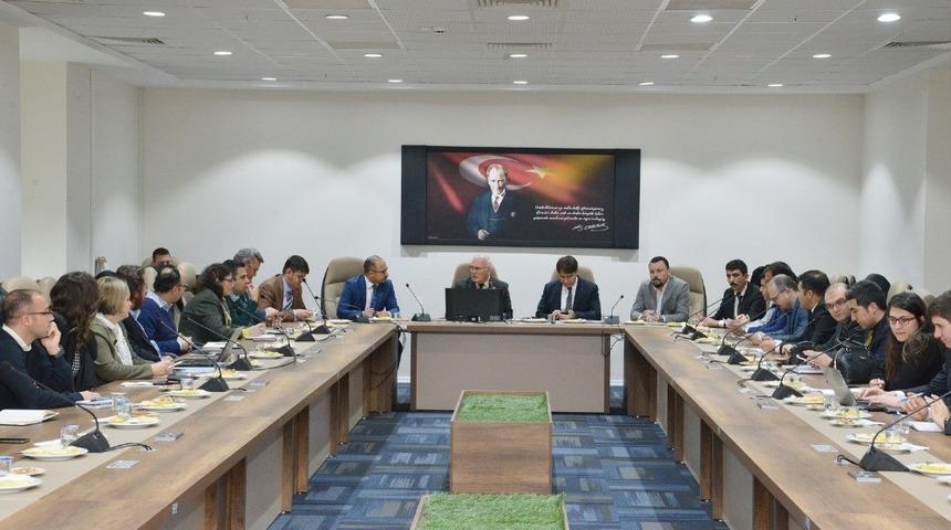 Uşak &Uuml;niversitesi&rsquo;nde &ldquo;G&uuml;d&uuml;ml&uuml; Proje Arama&rdquo; toplantısı