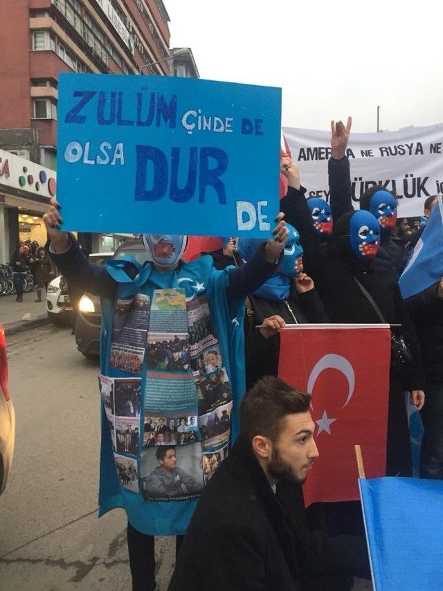 Ülkücülerden Çin’e ’Doğu Türkistan’ tepkisi