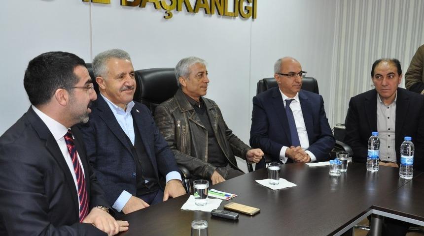 AK Parti Kars&rsquo;ta yerel se&ccedil;im startı verdi