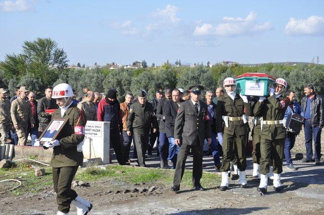Vefat eden Kıbrıs gazisi Dörtyol’da törenle toprağa verildi