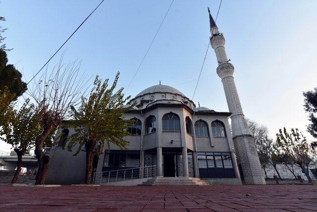 Salihli Sanayi Camisi’nin bakım çalışmaları tamamlandı