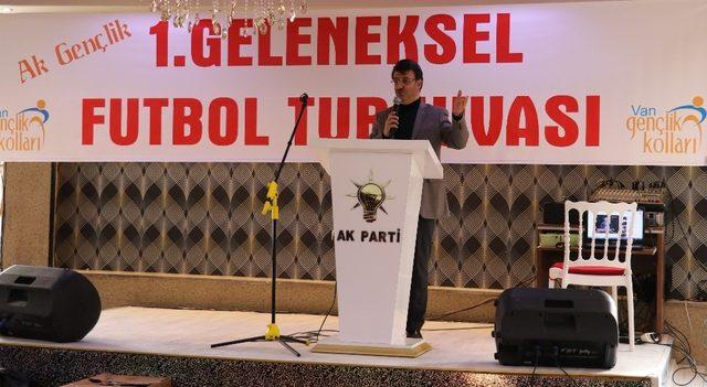 Van’da AK Gençlik Futbol Turnuvası’nın ikinci tur kura çekimi gerçekleşti