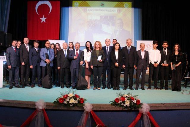 Aşıklar lise öğrencileri ile panelde buluştu