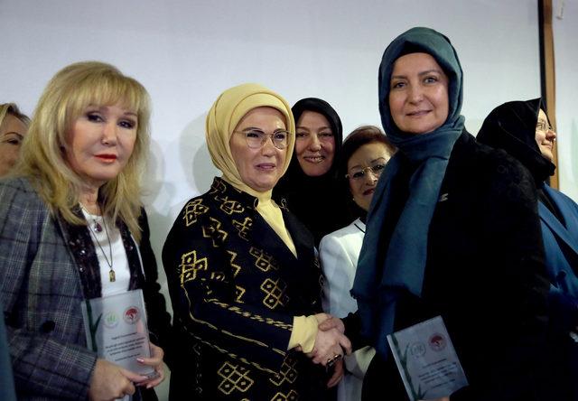  Emine Erdoğan: Bazıları o sayfaları kara kalemlerle karalamışlar, heba etmişler