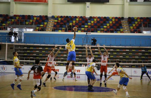 Haliliye voleybol takımından 3- 1’lik galibiyet