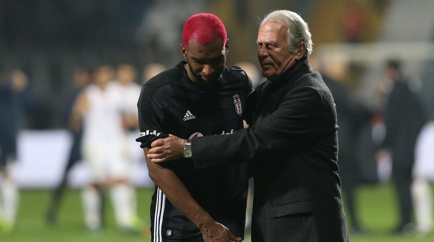 Mustafa Denizli: 29. haftaya b&ouml;yle girersek şampiyon oluruz